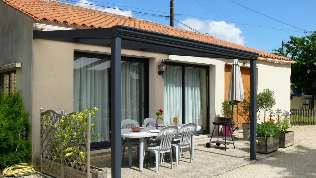 Gite Du Clos De La Vigne Montreuil  Buitenkant foto